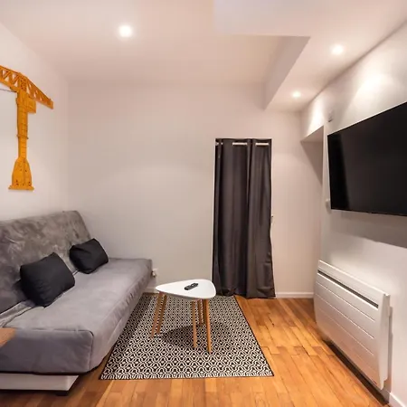 La Grue Jaune 낭트