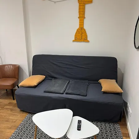 La Grue Jaune Apartament *