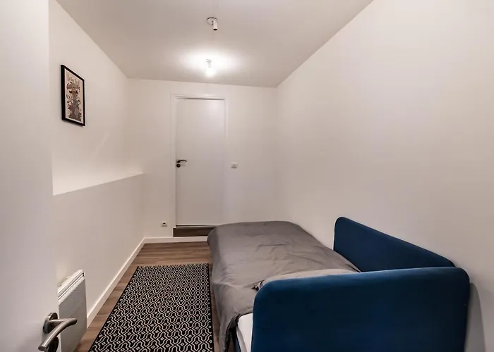 La Grue Jaune 낭트